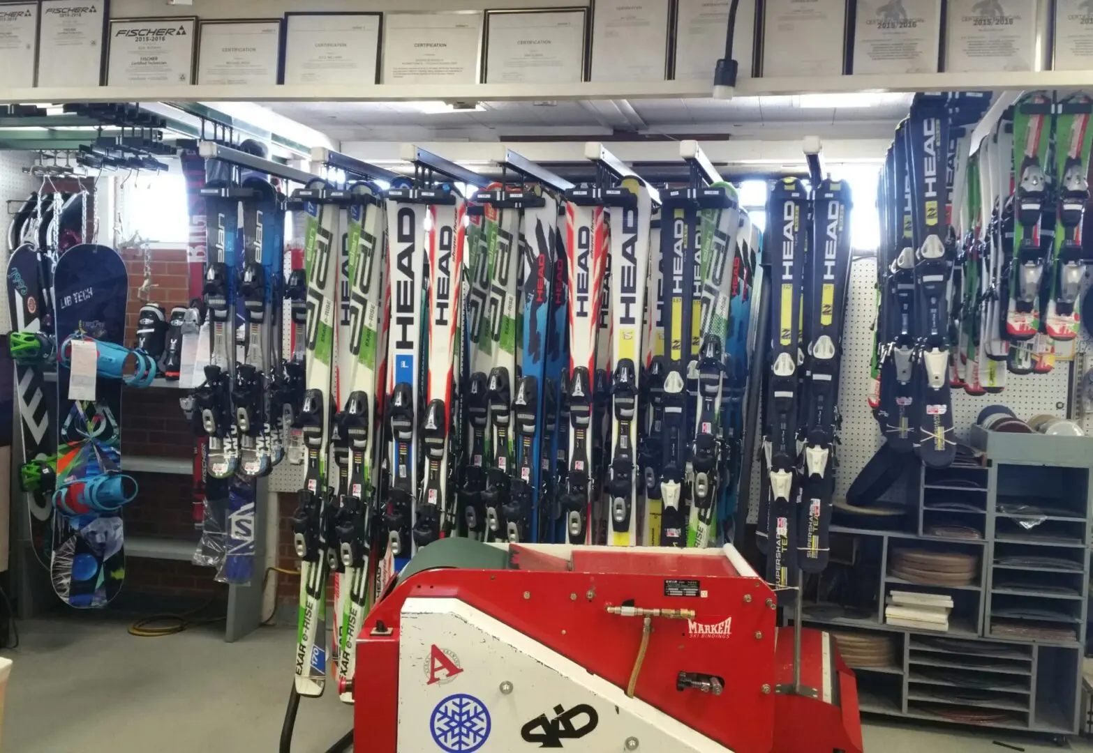 Ski/Snowboard Rental and Repair